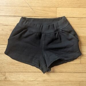 Lululemon Black Women's Shorts Size 4